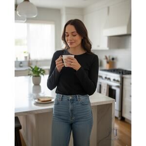 Banana Republic Women’s‎ Classic Crew Neck T-Shirt - Black (Size S) (X0476)